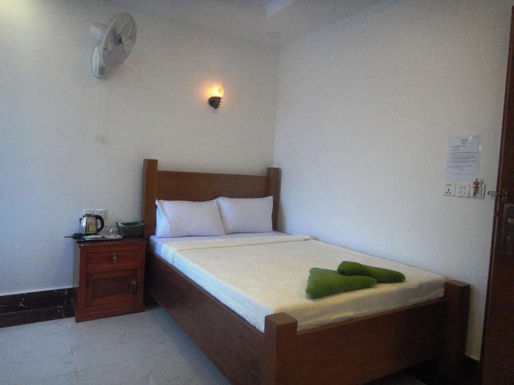 Marany Guesthouse Kampot Kamer foto