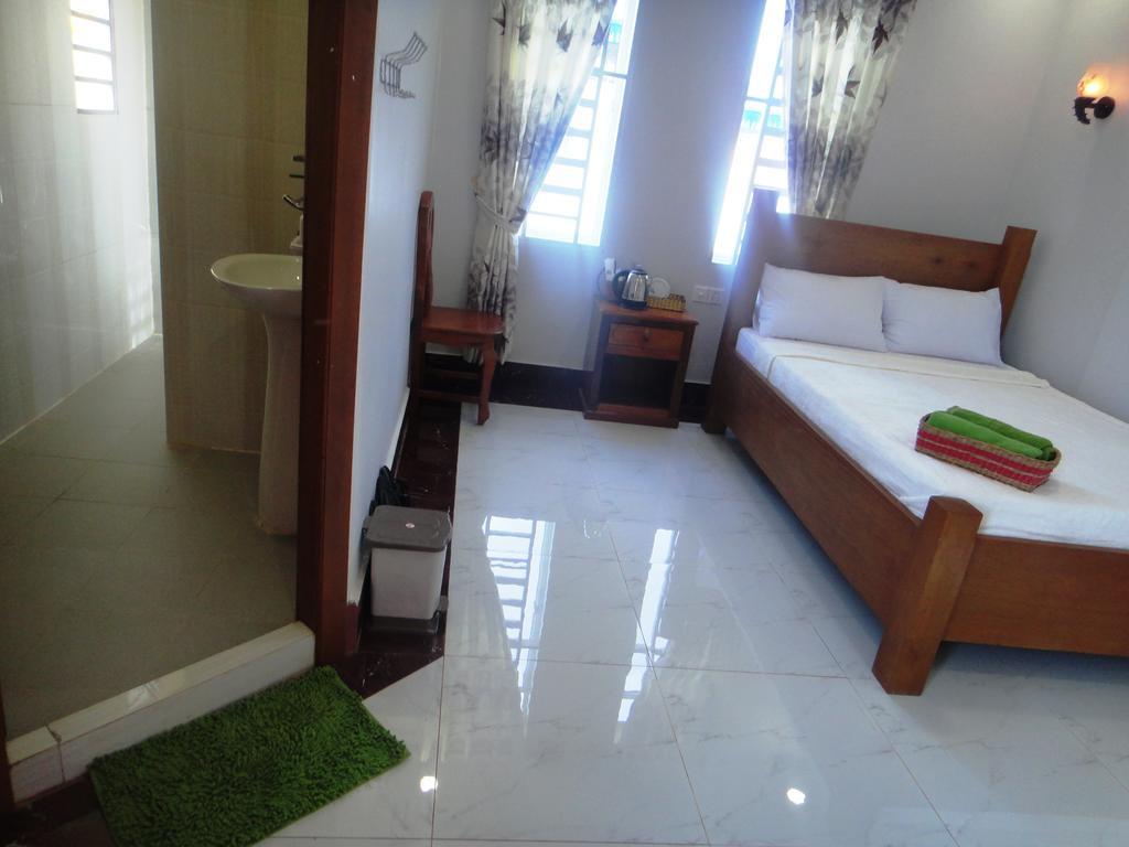 Marany Guesthouse Kampot Buitenkant foto