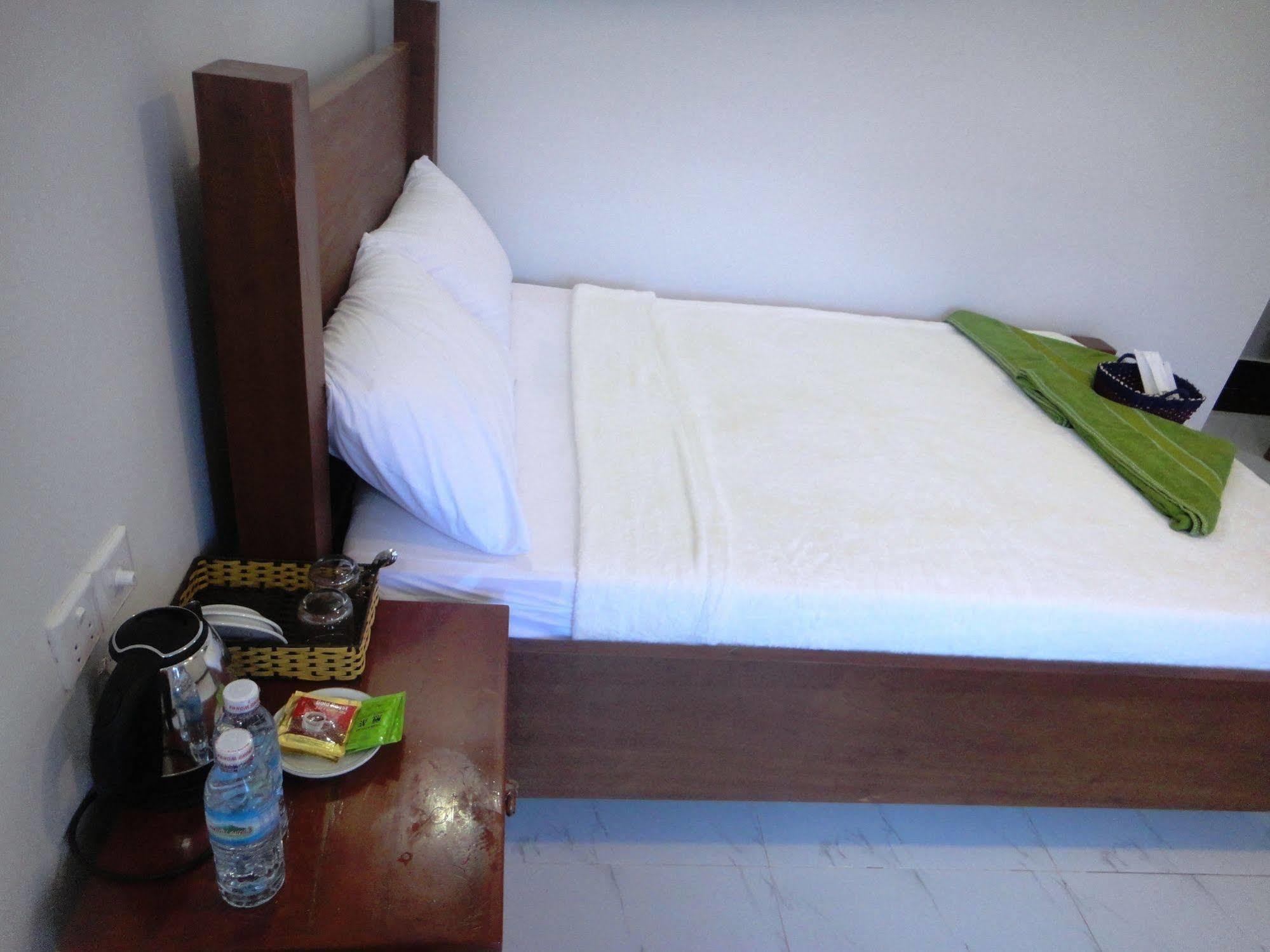 Marany Guesthouse Kampot Buitenkant foto