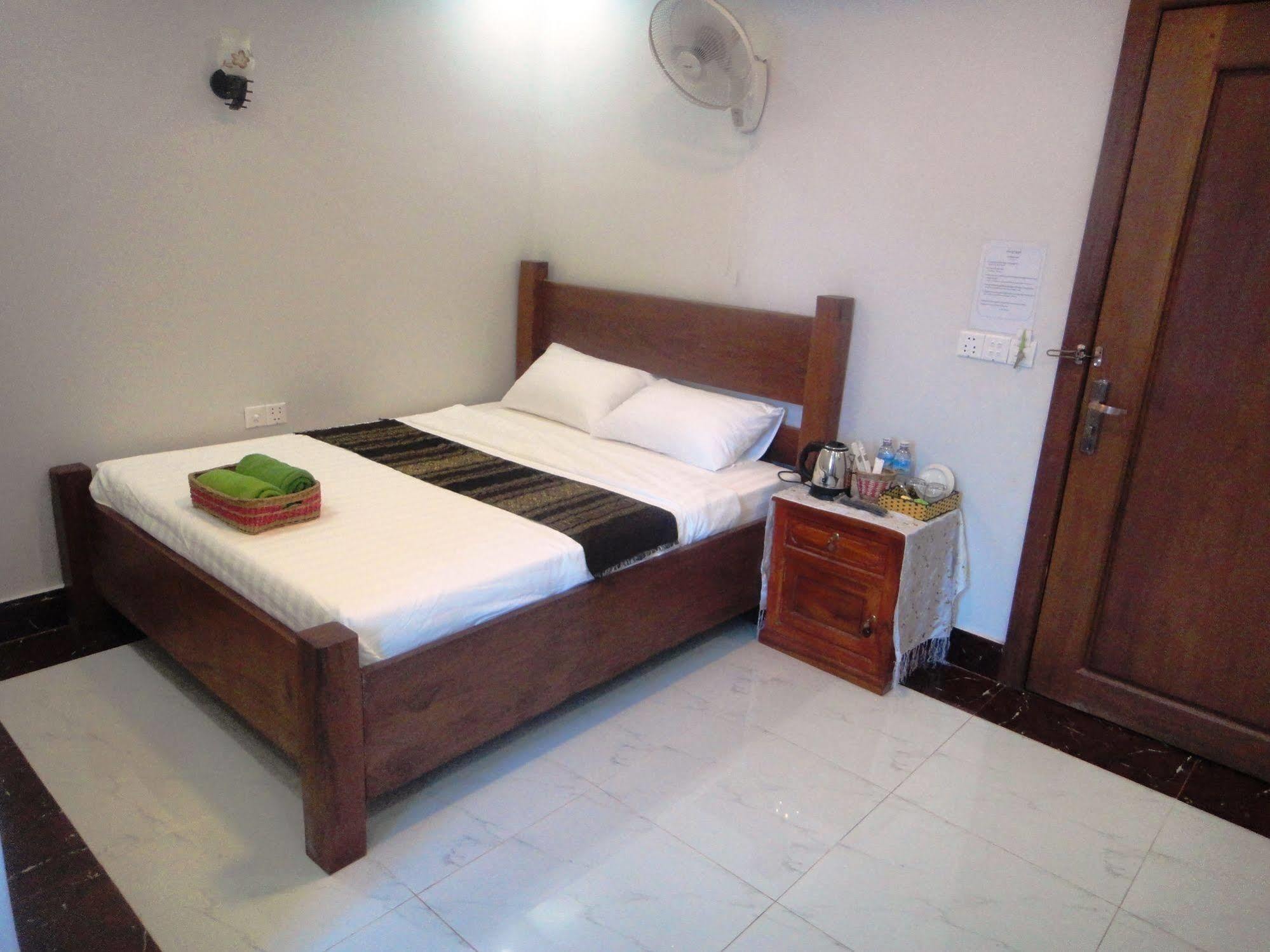 Marany Guesthouse Kampot Buitenkant foto