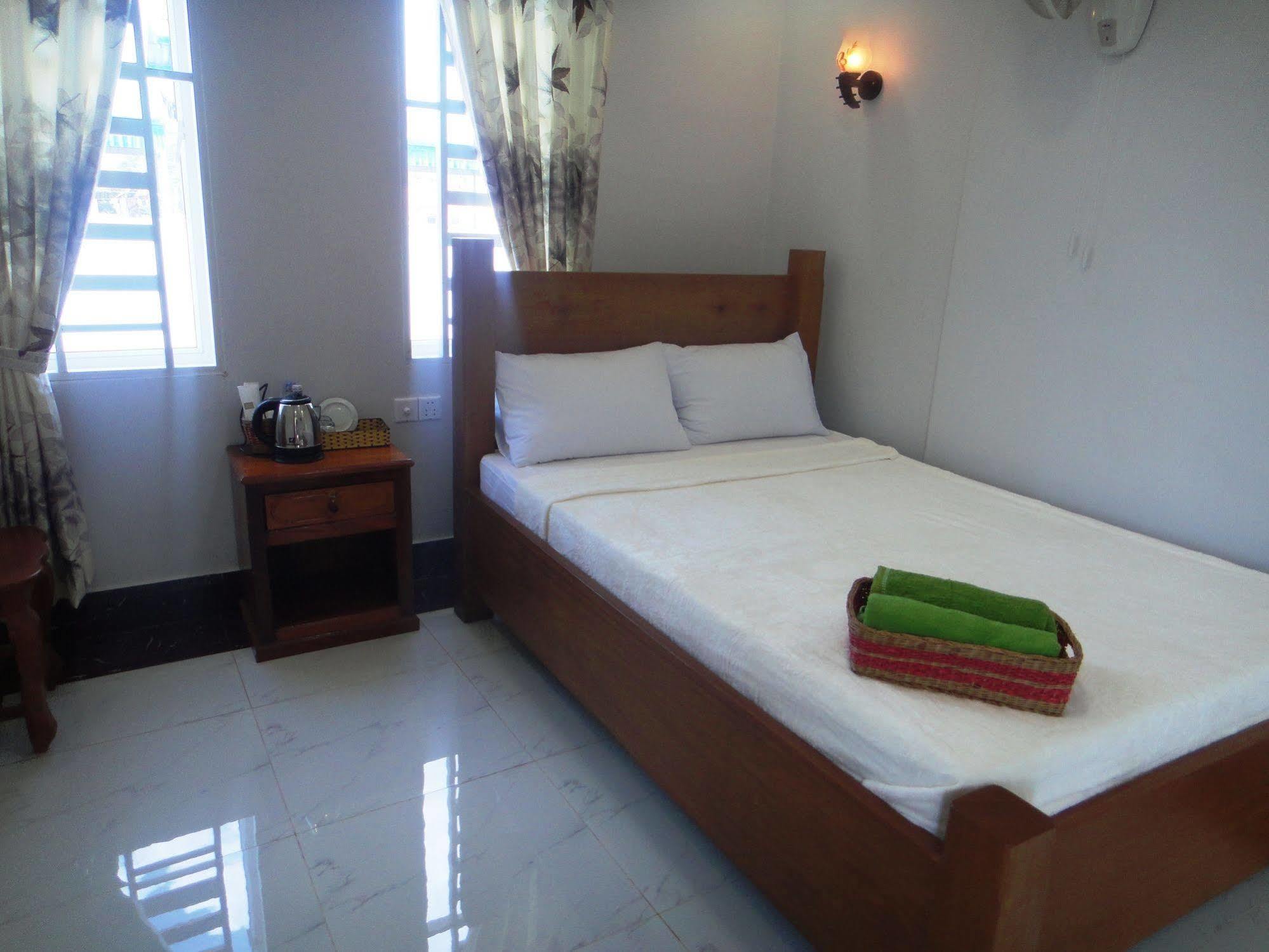 Marany Guesthouse Kampot Buitenkant foto