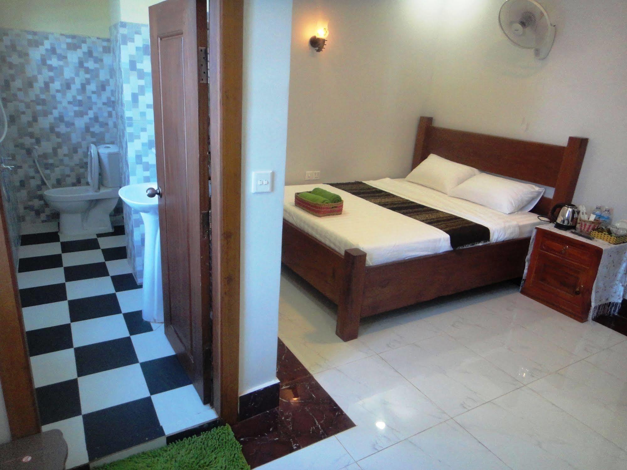 Marany Guesthouse Kampot Buitenkant foto